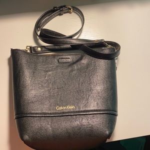 Crossbody bag